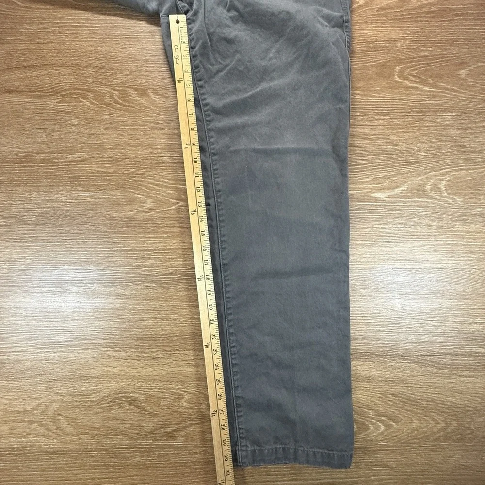 Eddie Bauer Pants Men's 36x32 Gray Classic Fit Cotton Chinos Casual